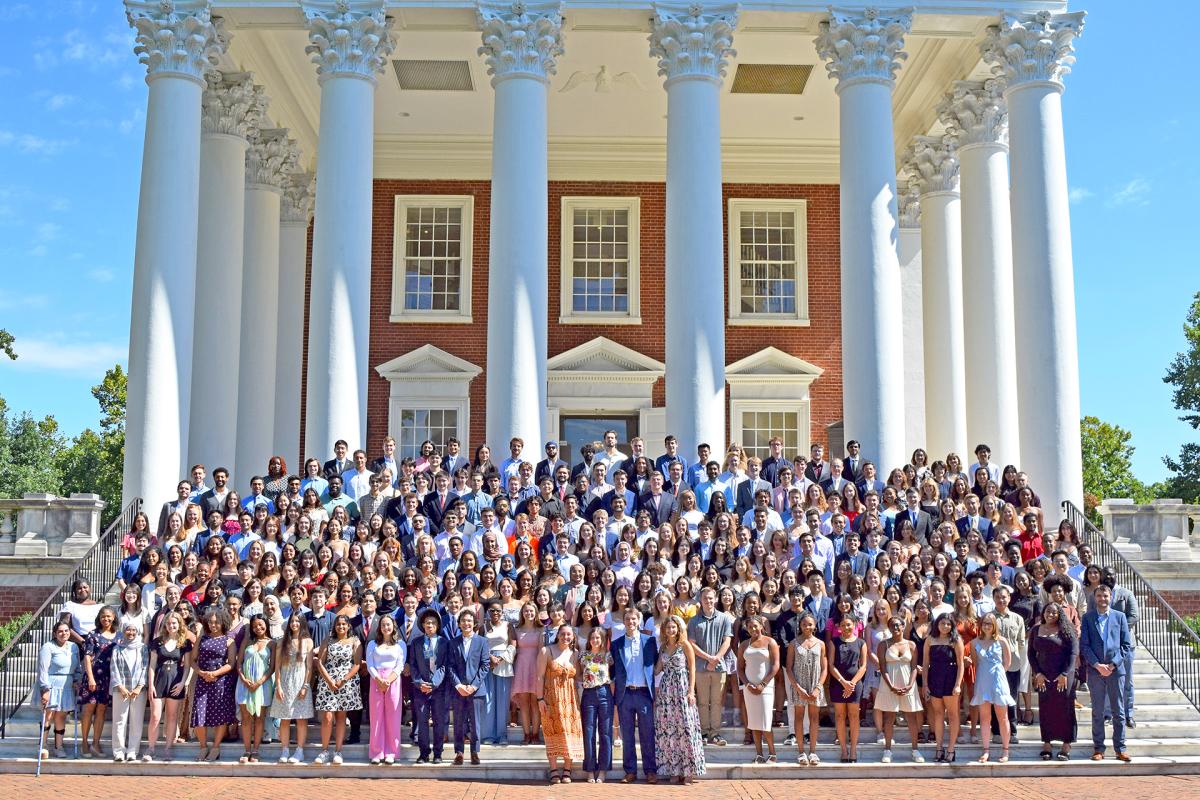 2023-2024 Resident Staff members standing on the steps of the UVA Rotunda