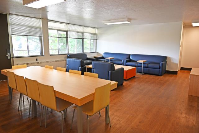 Common area includes a table with seating for 10