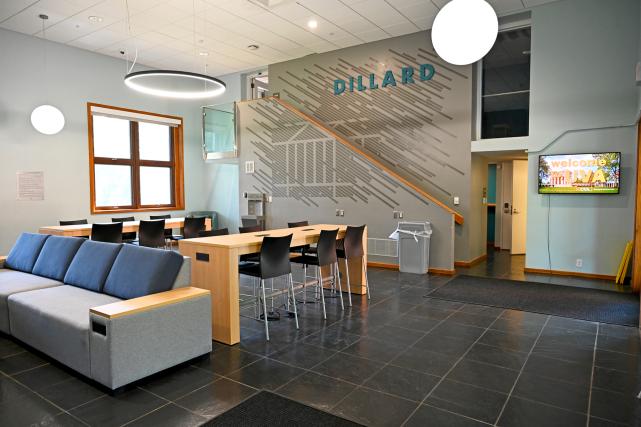 Dillard lounge