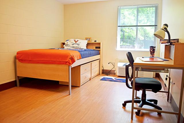 Lambeth single bedrooms include a full-size bed